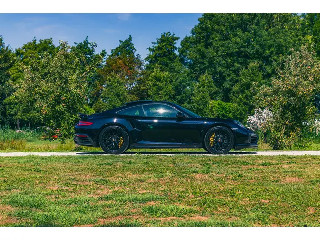 Porsche 911 3.8 Turbo S 2016 Benzine 122