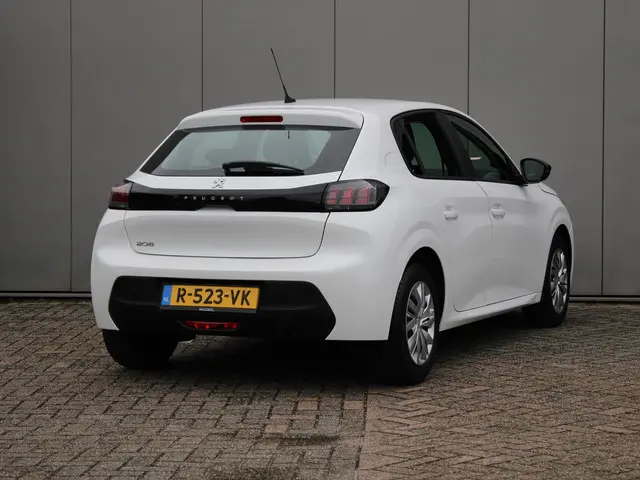Peugeot 208 1.2 PureTech Active 2022 Benzine 6