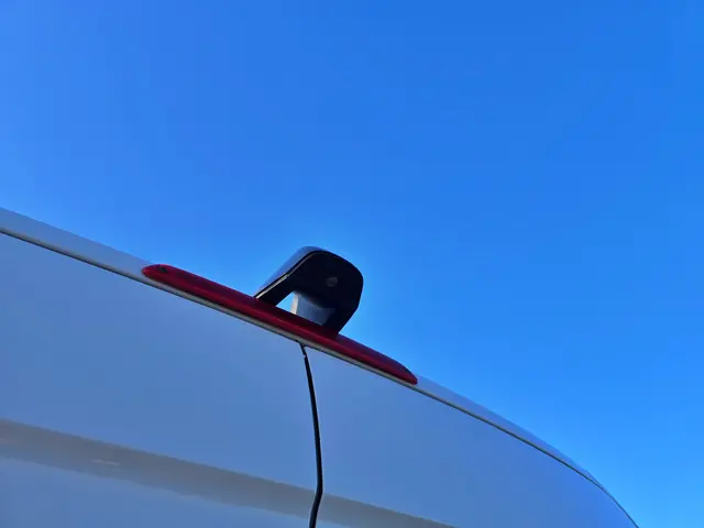 Mercedes-Benz Sprinter 315 1.9 CDI L2 H2 RWD 2023 Diesel 6