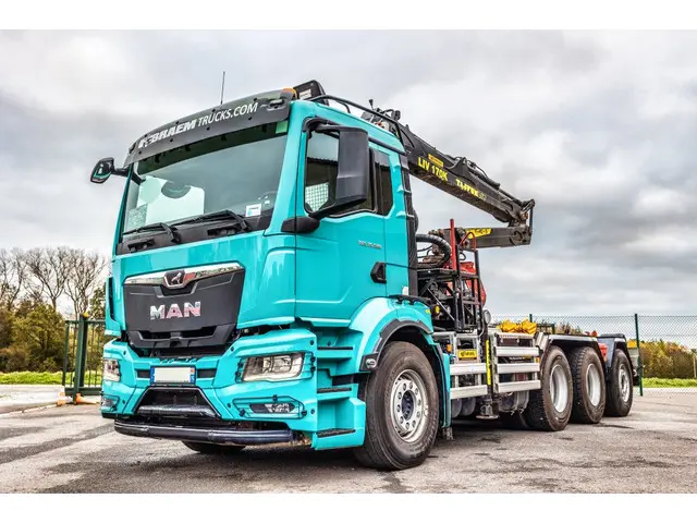 MAN TGS 35.520 BL-8x4-4 BL+TAJFUN L170 K 2023 Diesel 3