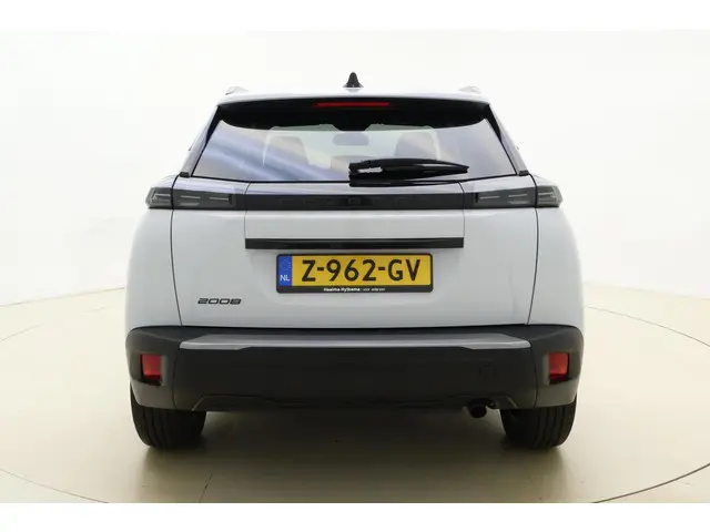 Peugeot 2008 1.2 PureTech 100 Allure 2024 Benzine 11