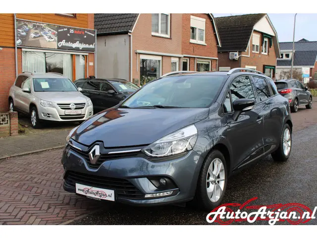 Renault Clio Estate 1.2 16V 2017 Benzine 1