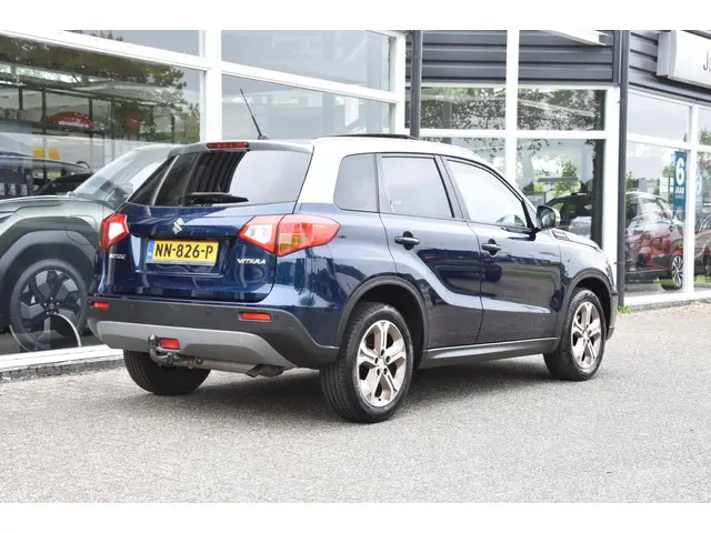 Suzuki Vitara 1.6 Experience NLse auto 2017 Benzine 24