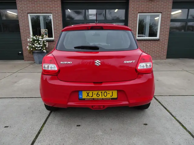 Suzuki Swift 1.2 Comfort 2019 Benzine 6