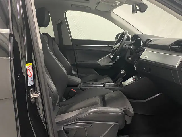 Audi Q3 35 TFSI S Line Pro Line S 2019 Benzine 36