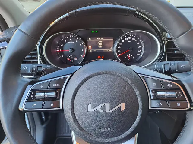 Kia XCeed 1.5 T-GDi GT-Line NIEUWSTAAT 2024 Benzine 9