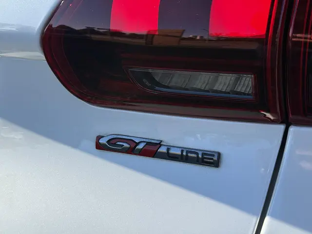 Peugeot 2008 1.2 PureTech GT-line 2016 Benzine 33