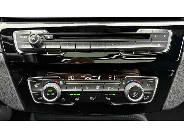 BMW X2 sDrive20i High Executive 2018 Benzine 27