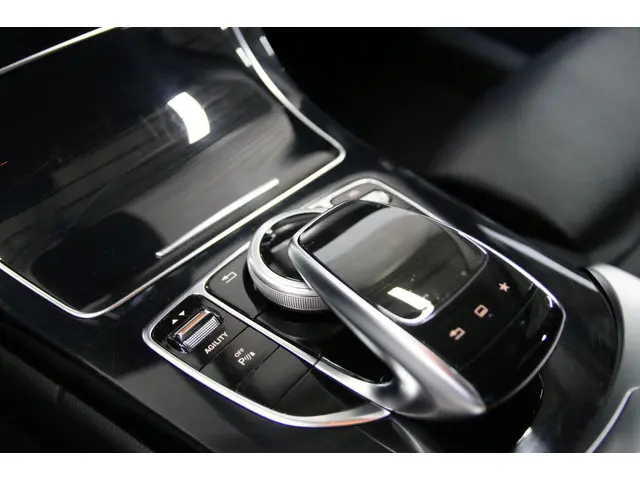 Mercedes-Benz C-Klasse 180 Ambition 2014 Benzine 23