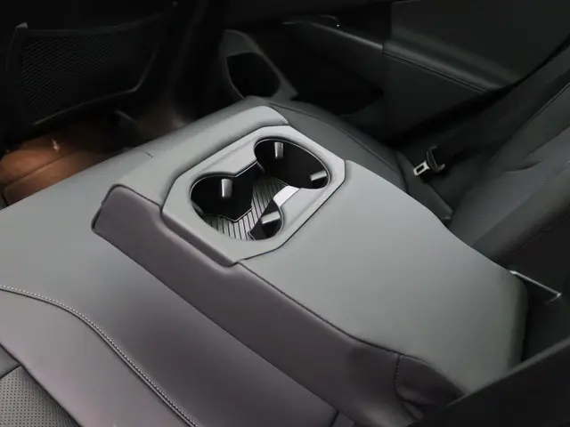 BMW X3 30e xDrive 2025 Hybride Benzine 22