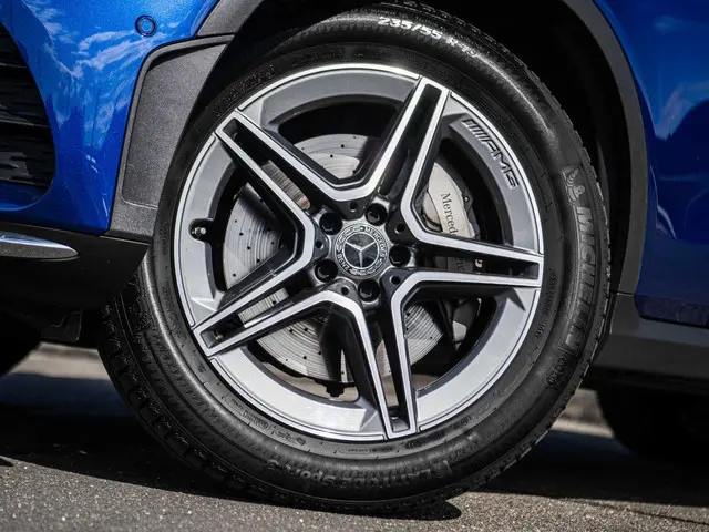 Mercedes-Benz GLC 200d 4MATIC 2020 Diesel 24