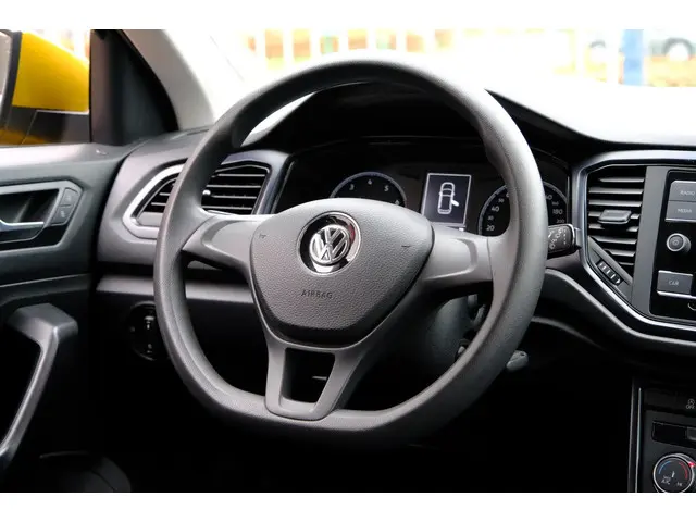Volkswagen T-Roc 1.0 TSI Airco|LMV|PDC 2018 Benzine 6