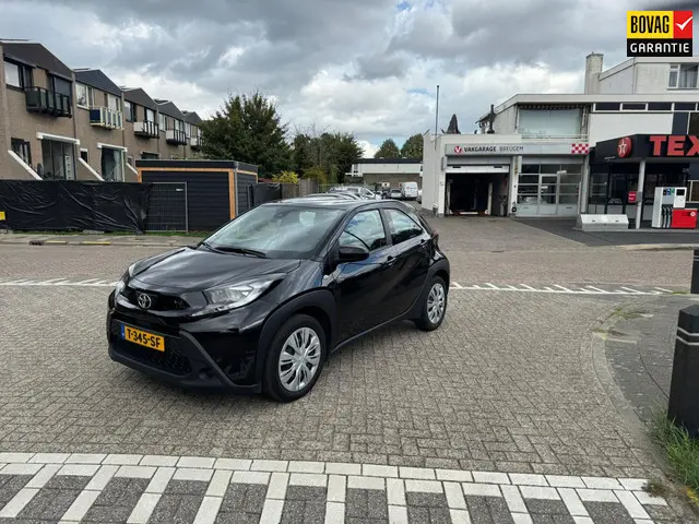 Toyota Aygo X 1.0 VVT-i MT Play 2022 Benzine