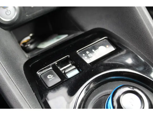 Nissan Leaf Tekna 40 kWh//360 CAMERA//NAVI!! 2019 Elektrisch 19