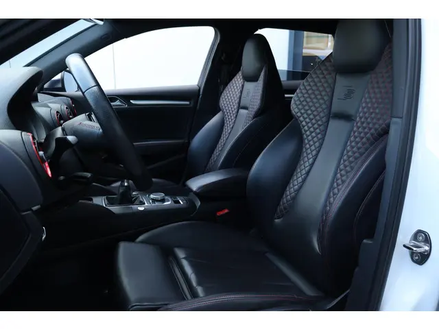 Audi A3 Sportback 2.0 TFSI S3 quattro 2018 Benzine 10