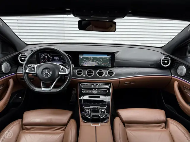 Mercedes-Benz E-Klasse 220 d Prestige Plus 2016 Diesel 2
