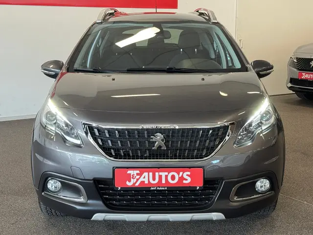 Peugeot 2008 1.2 PureTech Allure 2018 Benzine 8