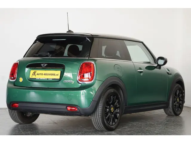 MINI Electric Cooper Collection 33 kWh 2022 Elektrisch 2