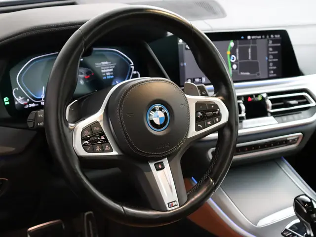 BMW X5 xDrive45e High Executive 2022 Hybride Benzine 27