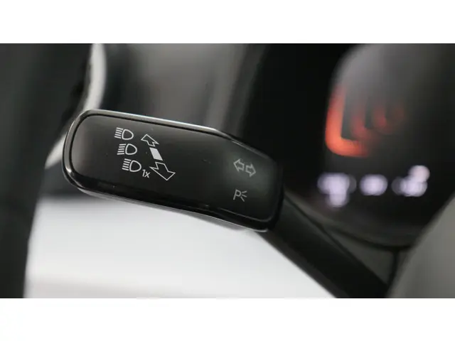 SEAT Ibiza 1.0 MPI 80pk Reference 2023 Benzine 23