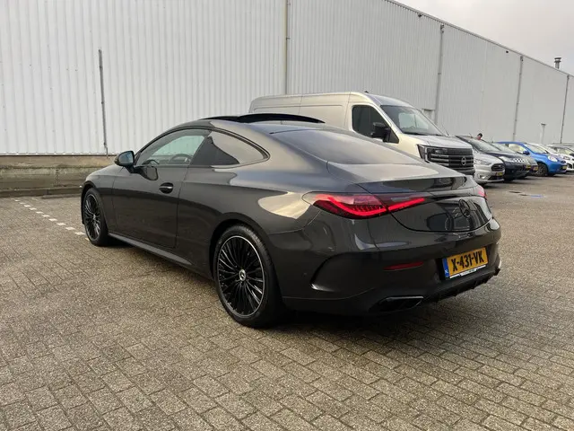Mercedes-Benz CLE Coupé 200 AMG Line 2024 Benzine 41