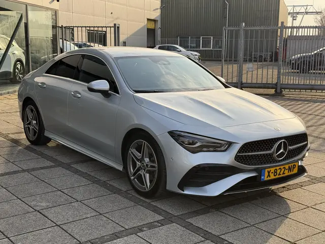 Mercedes-Benz CLA Aut. 180 AMG Sport 2024 Benzine 5