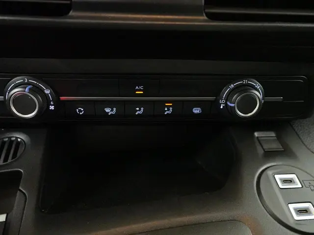 Opel Combo 1.5 BlueHDi 130PK L2 Automaat 2024 Diesel 8