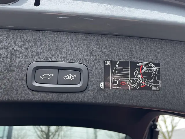 Volvo XC40 Recharge Pro 2022 Elektrisch 8