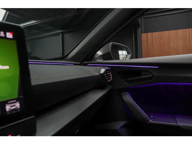 CUPRA Formentor 2.0 TSI 4DRIVE 2023 Benzine 24