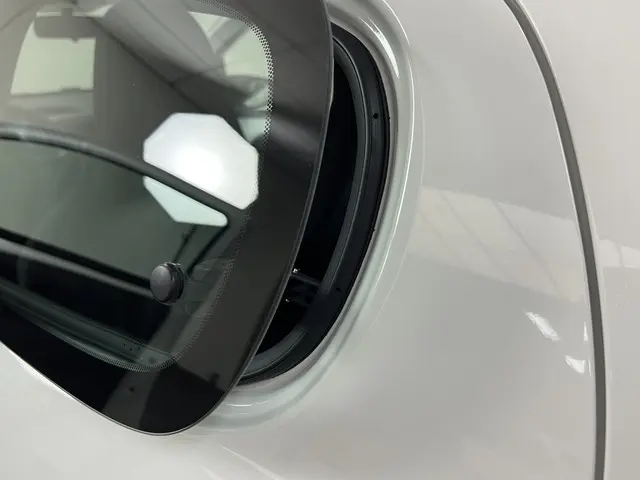 Peugeot 108 1.0 e-VTi RIJKLAAR!! 2020 Benzine 30