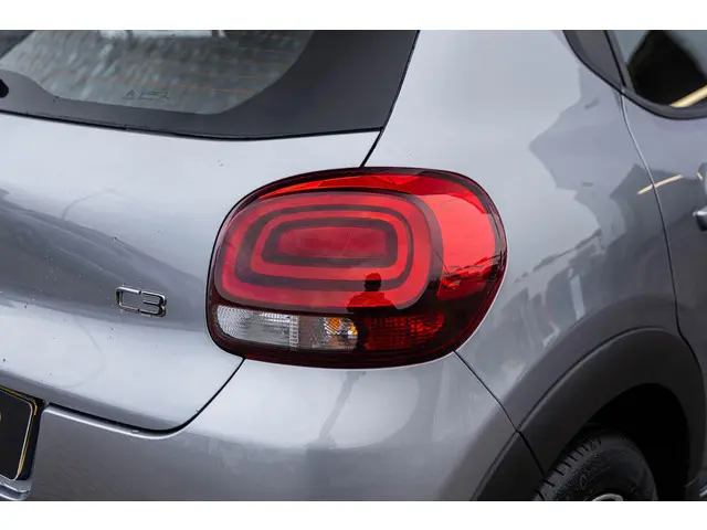 Citroën C3 1.2 PureTech Business 2022 Benzine 29