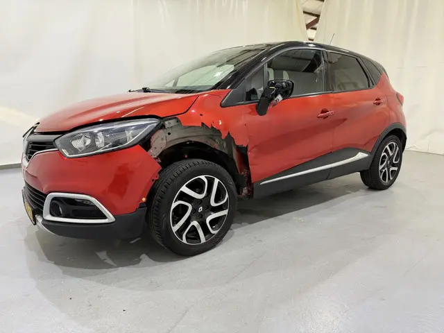 Renault Captur 0.9 TCe Helly Hansen NAP 2015 Benzine 43