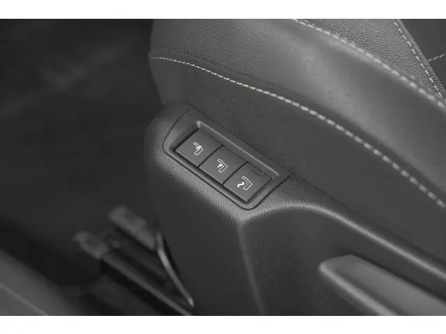 Opel Mokka Turbo 130 AT8 Ultimate 2024 Benzine 26