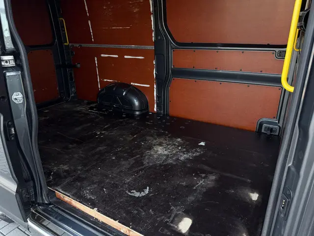 Volkswagen Crafter 35 2.0 TDI L3H2 Highline 2020 Diesel 41