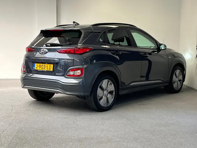 Hyundai Kona 2