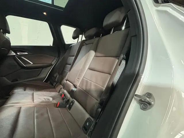 BMW X1 xDrive23i 2023 Benzine 35