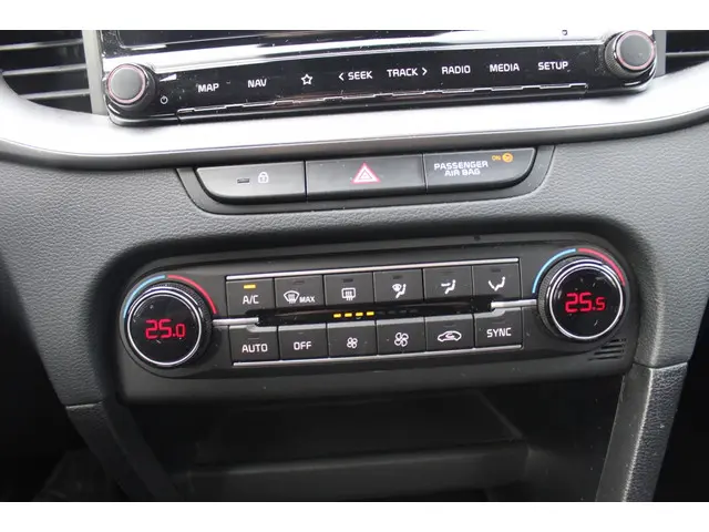 Kia Ceed Sportswagon 1.0 T-GDi DynamicLine 2023 Benzine 19