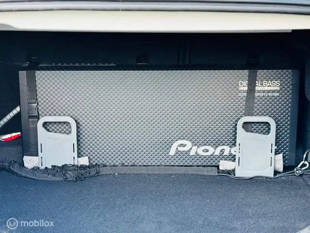 Mercedes-Benz CLA 250 Edition 1 2013 Benzine 40