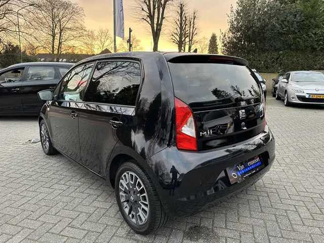 SEAT Mii 3