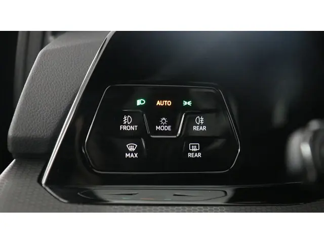 Volkswagen Golf GTI 2.0 TSI 245pk 2024 Benzine 43