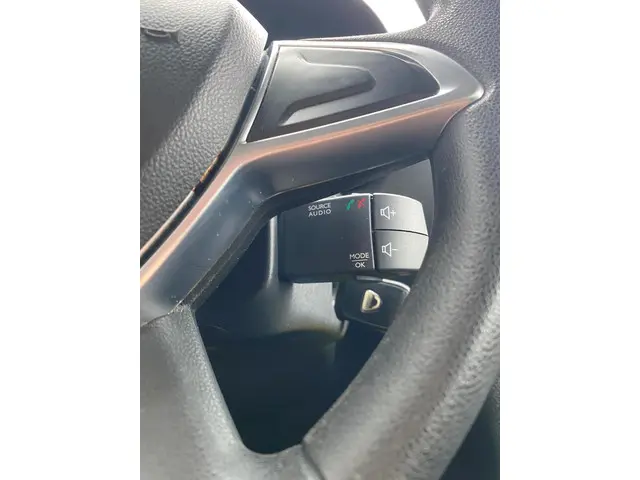 Dacia Lodgy 1.6 SCe 7p. 2019 Benzine 20