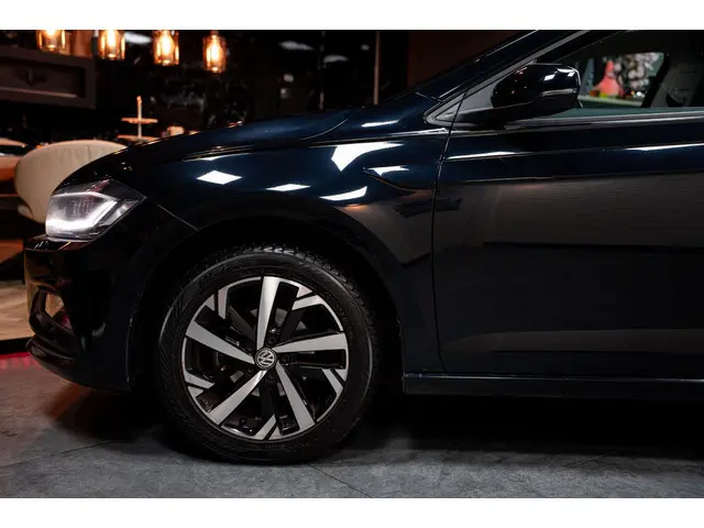 Volkswagen Polo 1.0 TSI BEATS|PANO|AUT 2019 Benzine 10