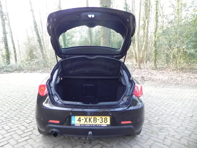 Alfa Romeo Giulietta 1.4 T Distinctive Lusso 2014 Benzine 9