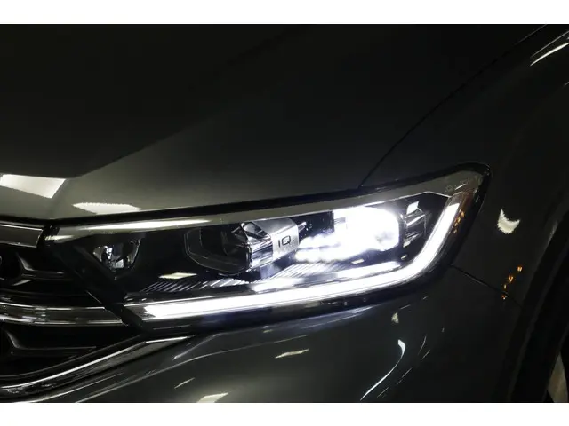 Volkswagen T-Roc 1.5 TSI R-Line Business+ 2022 Benzine 13