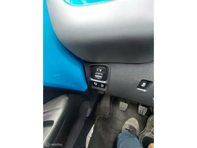Toyota Aygo 1.0 VVT-i x-cite 2019 Benzine 26