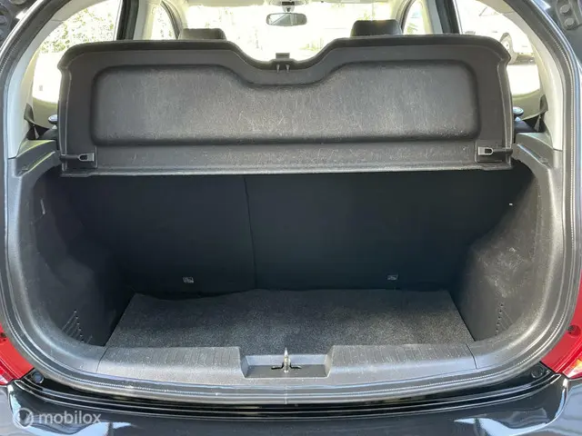 Opel KARL 1.0 ecoFLEX 120 Jaar Edition 2019 Benzine 19