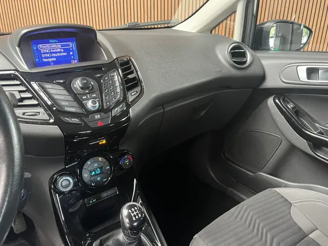 Ford Fiesta 1.0 EcoBoost Titanium 2013 Benzine 11