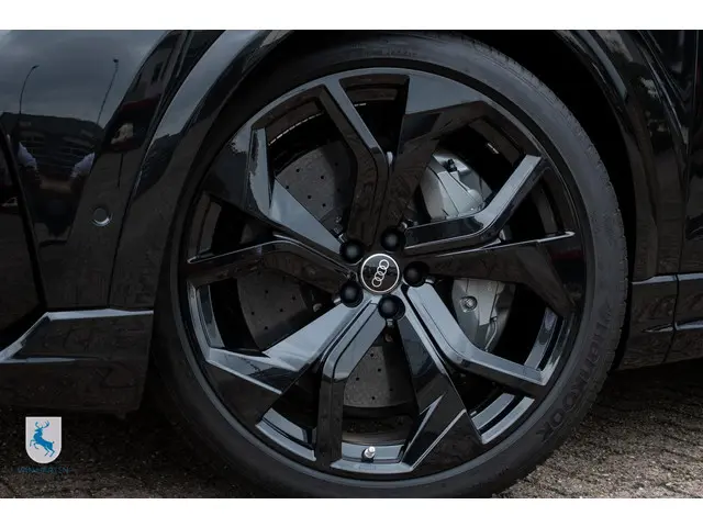 Audi Q8 4.0 TFSI RS Q8 quattro 2024 Benzine 53