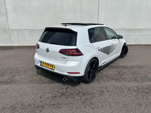 Volkswagen Golf 2.0 TSI GTI TCR 2019 Benzine 7