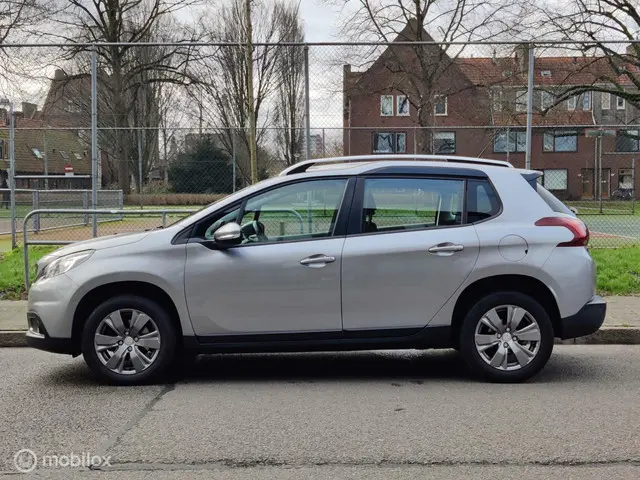Peugeot 2008 3